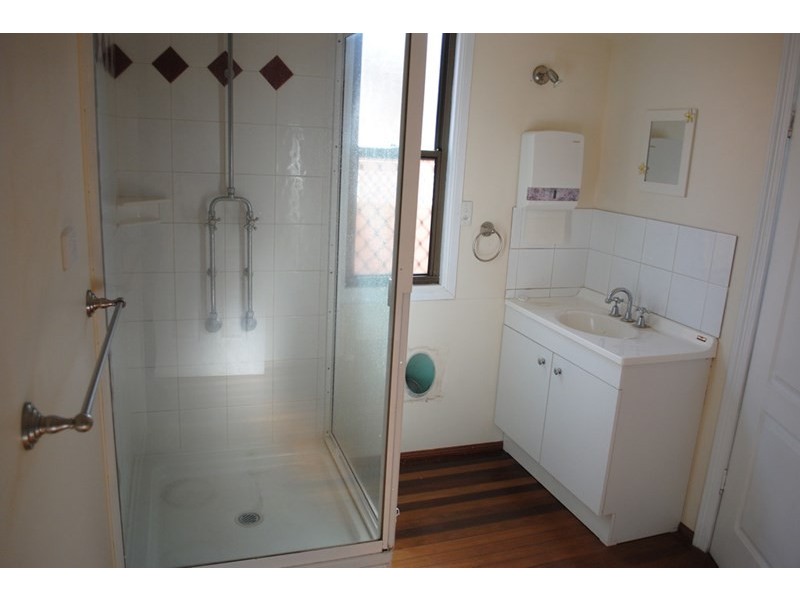 8 Station Street, Toowoomba City QLD 4350