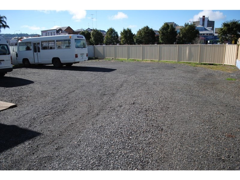 8 Station Street, Toowoomba City QLD 4350