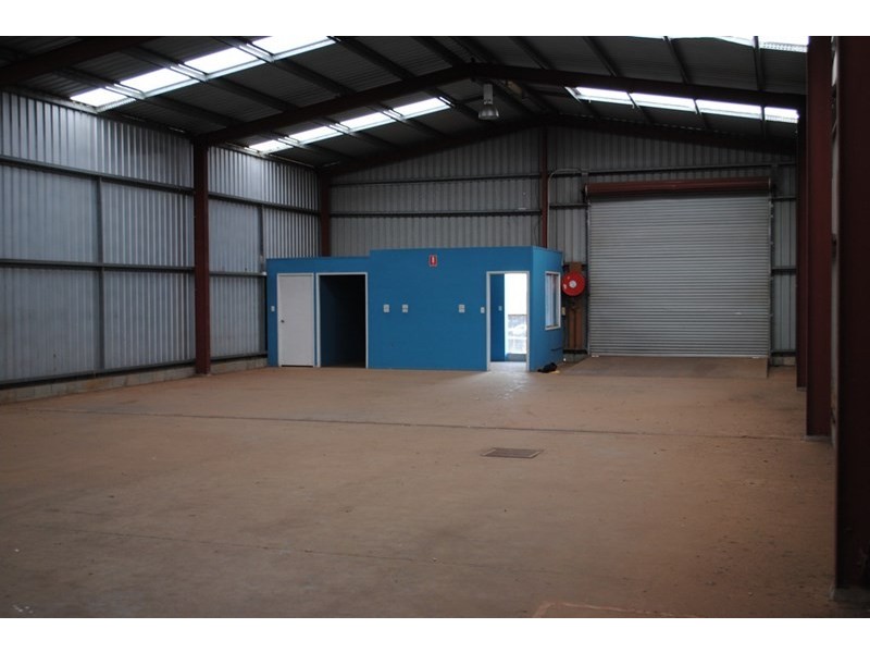 4 and 5, 388 Taylor Street, Wilsonton QLD 4350