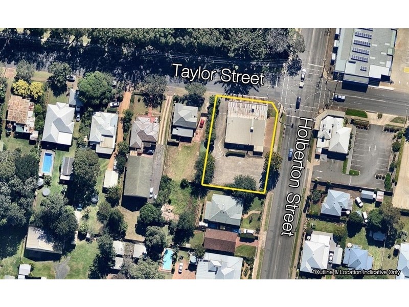 102 Taylor Street (Cnr Holberton), Newtown QLD 4350