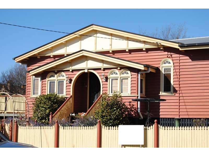 2 Aubigny Street, Toowoomba City QLD 4350