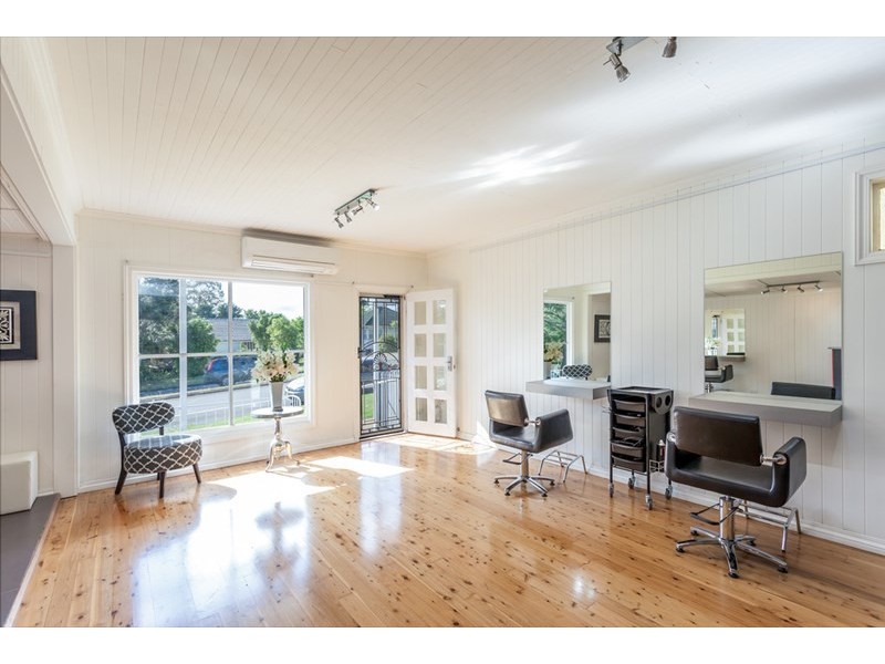 19 Ramsay Street, South Toowoomba QLD 4350