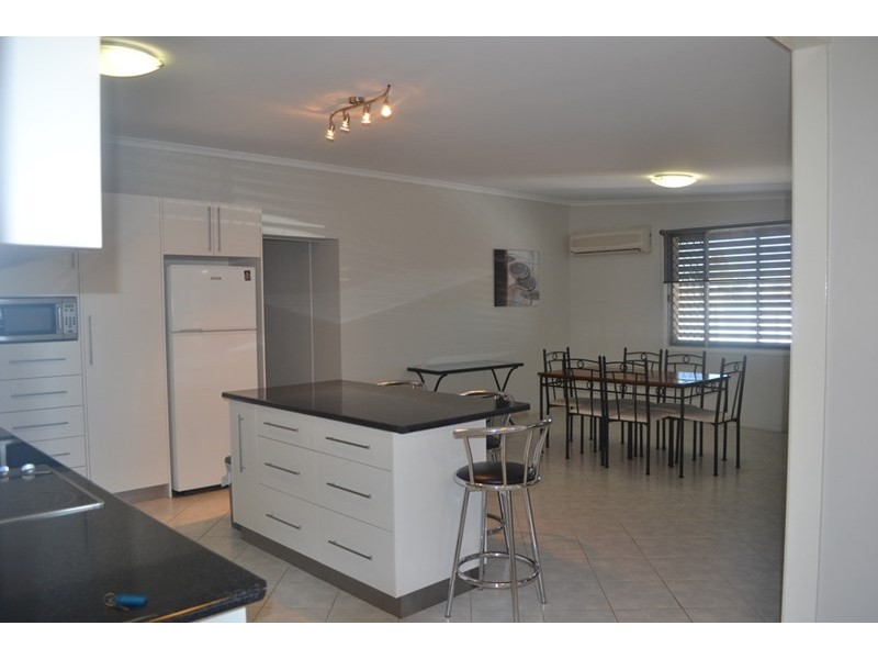 104 Cunningham Street, Dalby QLD 4405