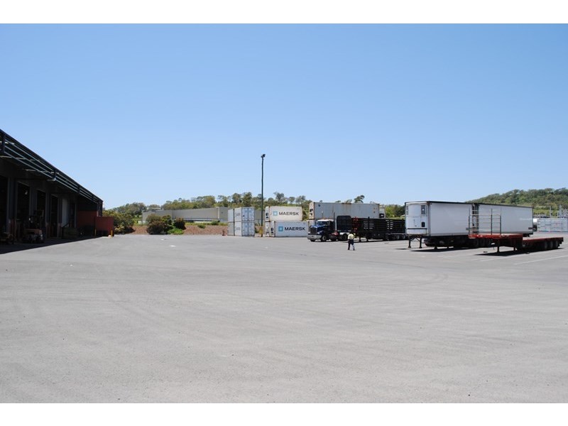 27 Heinemann Road, Wellcamp QLD 4350