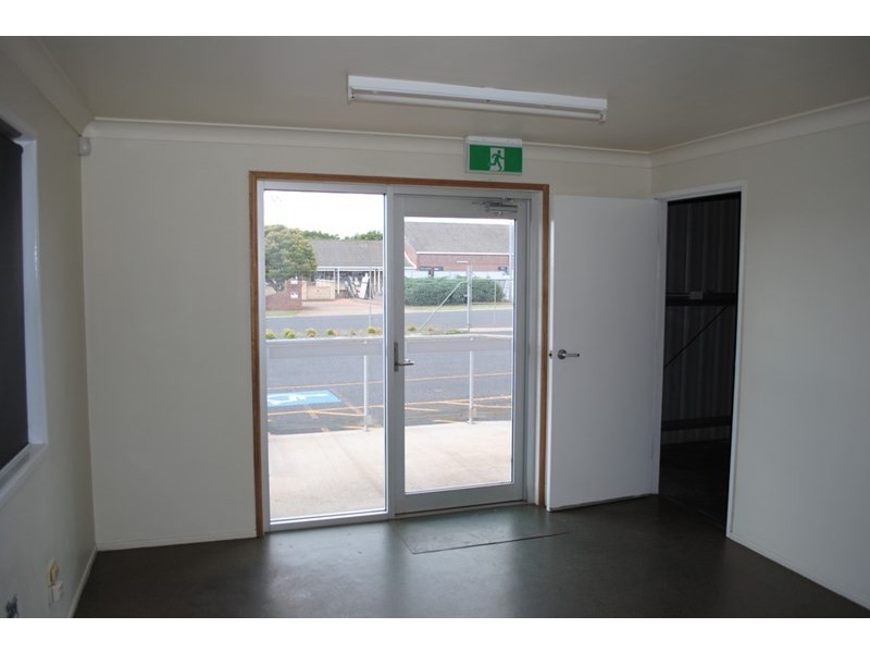 262-264 McDougall Street, Glenvale QLD 4350