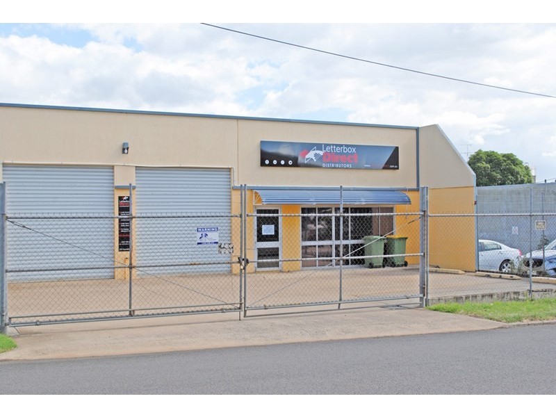 Unit 2, 6 Foundry, Toowoomba QLD 4350