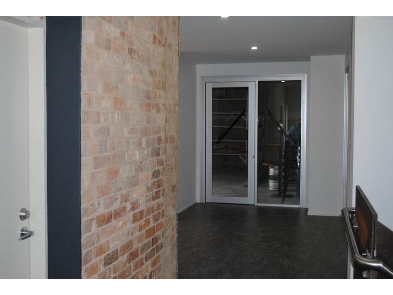 T7, 469-473 Ruthven, Toowoomba City QLD 4350