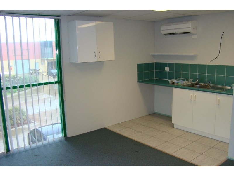 17, 489-491 Southgate, South Street, Harristown QLD 4350