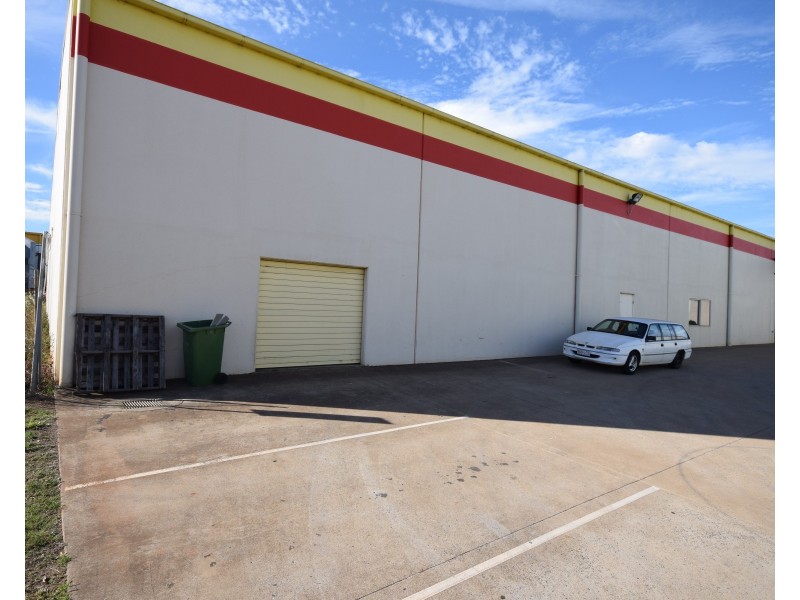 6, 207-217 McDougall Street, Wilsonton QLD 4350