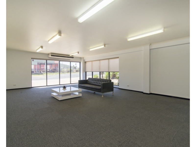 T2, 14 Molloy Street, Torrington QLD 4350