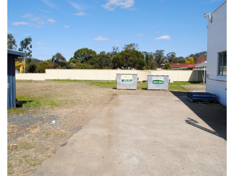 8581 Warrego Highway, Withcott QLD 4352