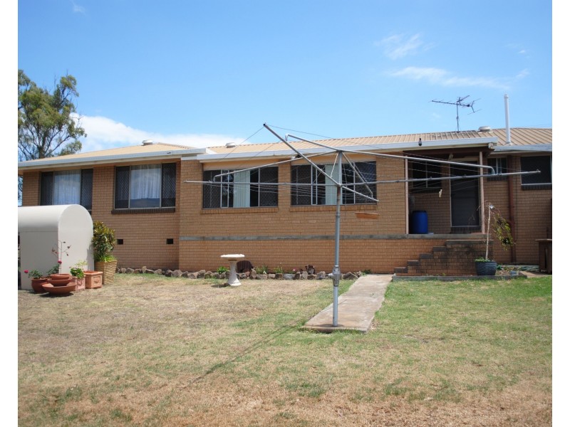 511-519 South Street, Harristown QLD 4350