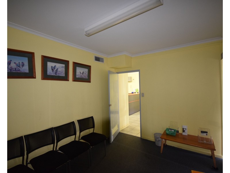 66 Neil Street, Toowoomba City QLD 4350