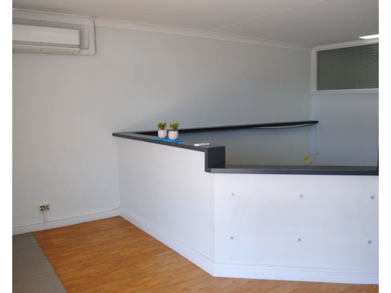 324-326 Ruthven Street, Toowoomba City QLD 4350