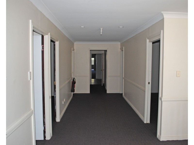 324-326 Ruthven Street, Toowoomba City QLD 4350