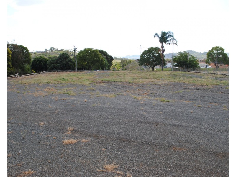 T1, 362 Anzac Avenue, Harristown QLD 4350