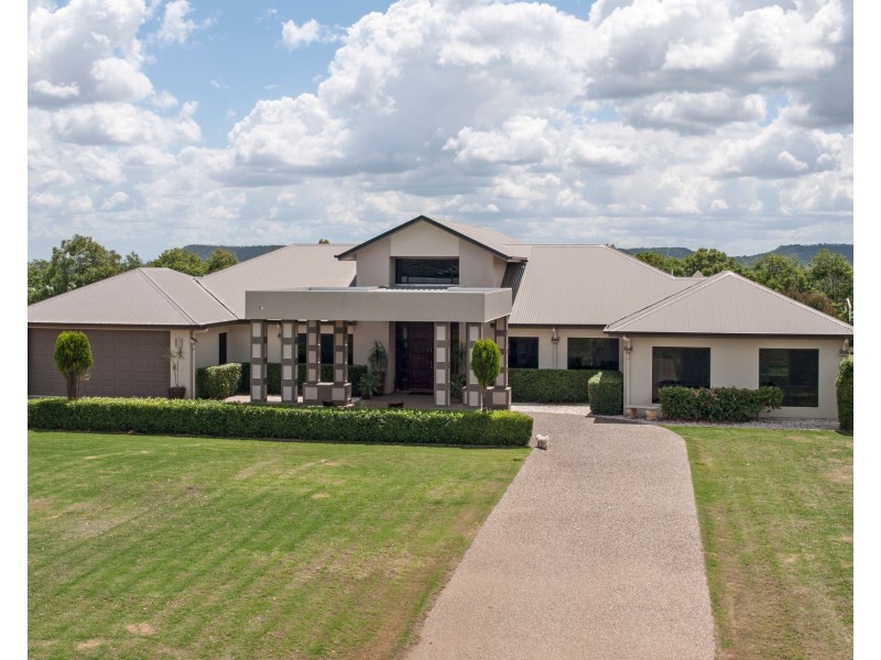 27 Meehan Road, Wellcamp QLD 4350