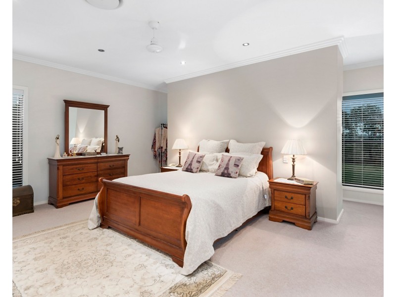 27 Meehan Road, Wellcamp QLD 4350