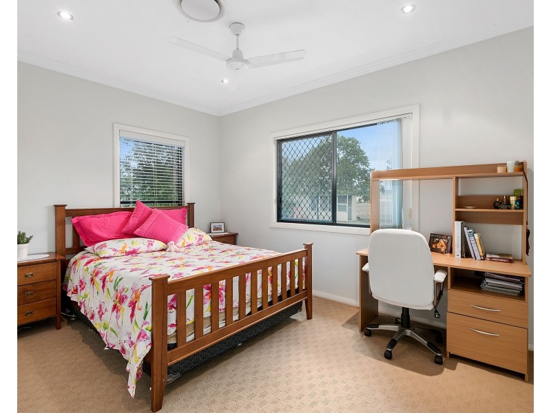 27 Meehan Road, Wellcamp QLD 4350