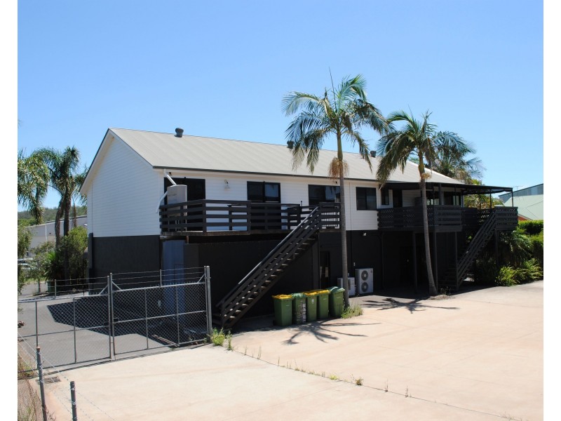 16 Freighter Avenue, Wilsonton QLD 4350