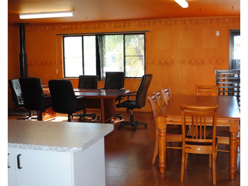 16 Freighter Avenue, Wilsonton QLD 4350