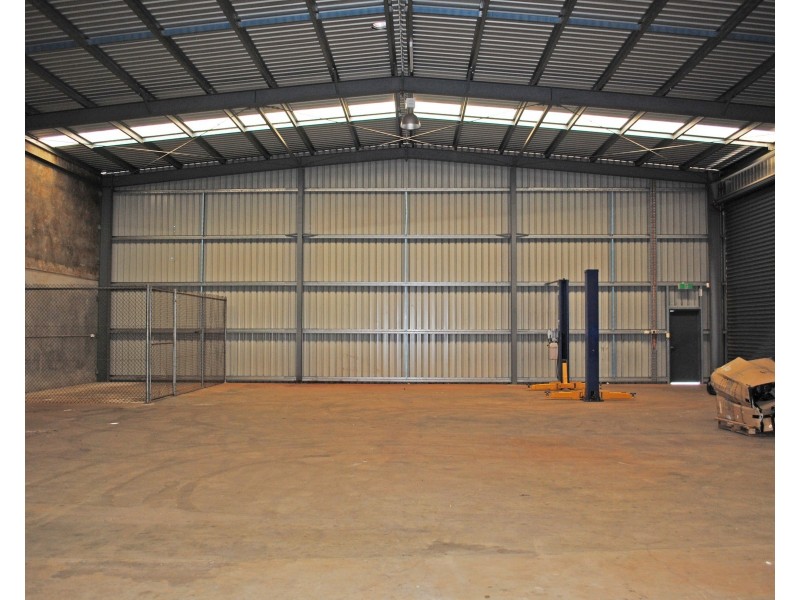 16 Freighter Avenue, Wilsonton QLD 4350