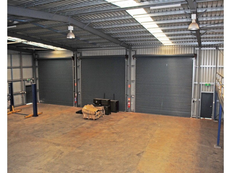 16 Freighter Avenue, Wilsonton QLD 4350