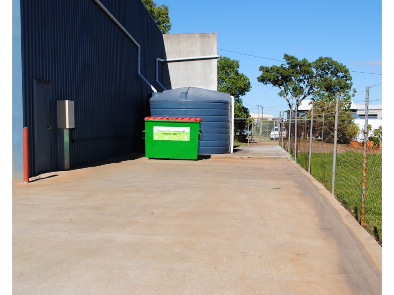 16 Freighter Avenue, Wilsonton QLD 4350