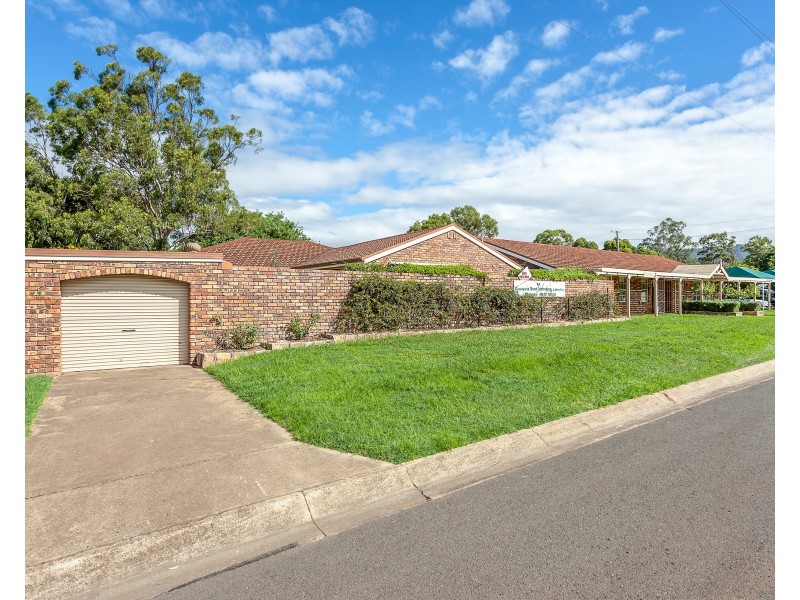2 Stewart Street, Withcott QLD 4352