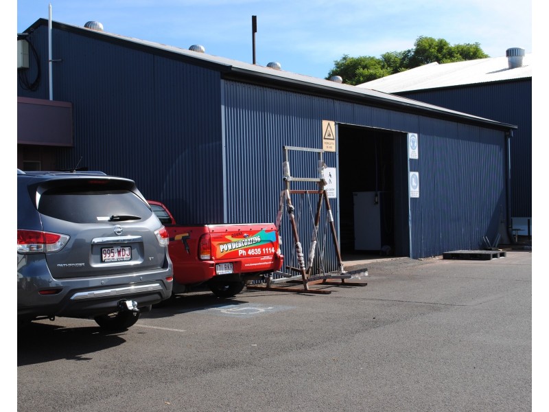 3-5 Yaldwyn Street, Harristown QLD 4350