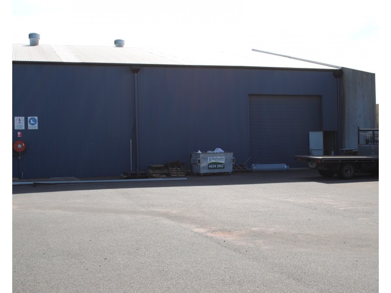 3-5 Yaldwyn Street, Harristown QLD 4350