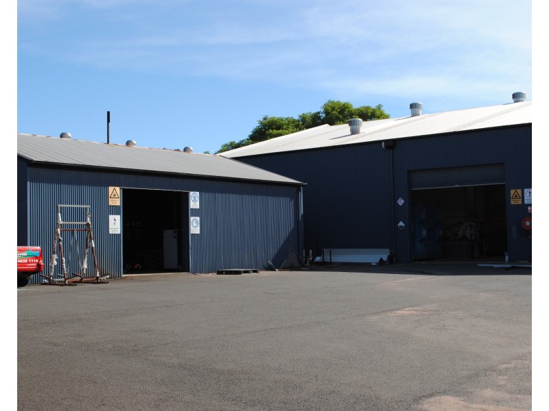 3-5 Yaldwyn Street, Harristown QLD 4350