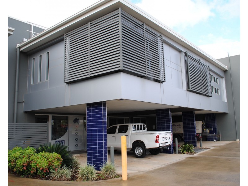 335 Taylor Street, Wilsonton QLD 4350