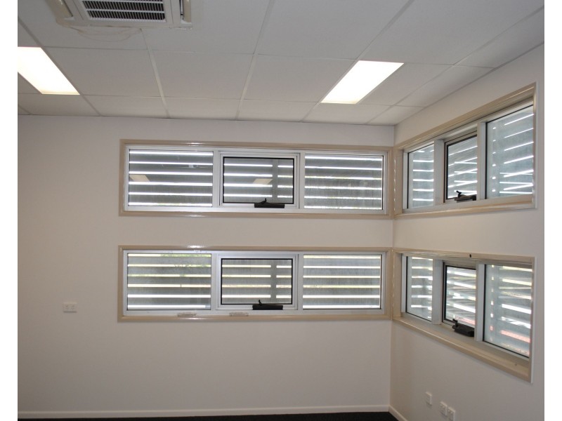 335 Taylor Street, Wilsonton QLD 4350