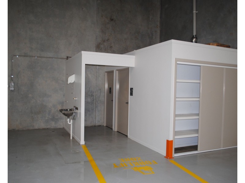 335 Taylor Street, Wilsonton QLD 4350