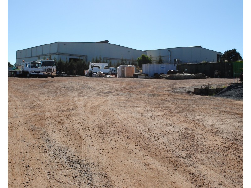 9 Civil Court, Harlaxton QLD 4350