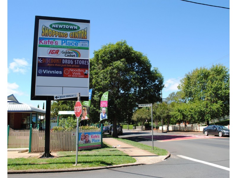 Shop 1, 255 Herries Street, Newtown QLD 4350