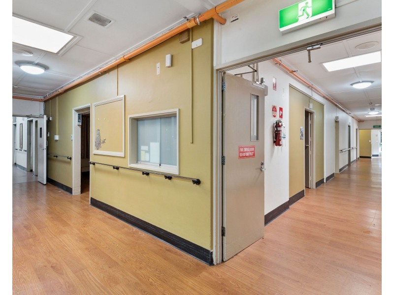 32 Tourist Road, East Toowoomba QLD 4350