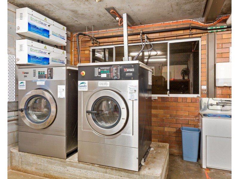 32 Tourist Road, East Toowoomba QLD 4350