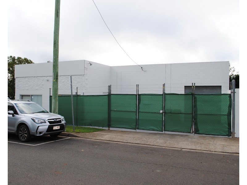 2 Taylor Street, Toowoomba City QLD 4350