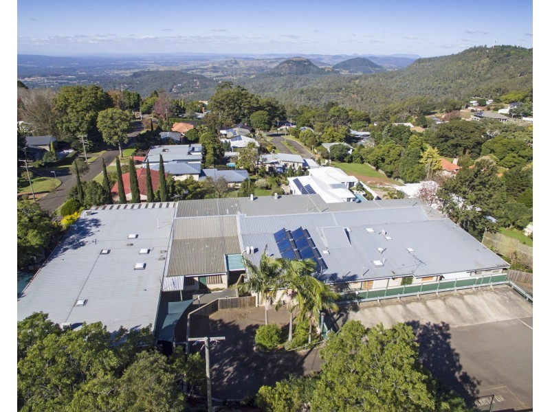 32 Tourist Road, East Toowoomba QLD 4350