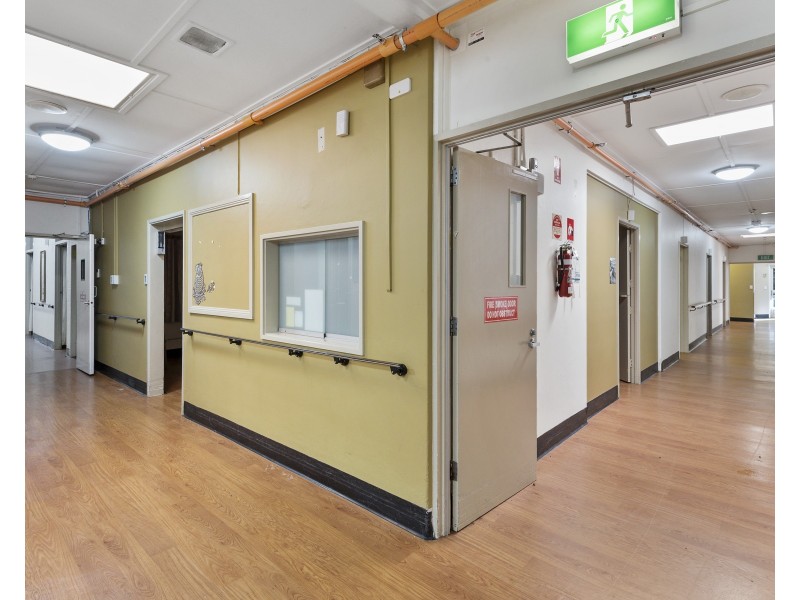 32 Tourist Road, East Toowoomba QLD 4350