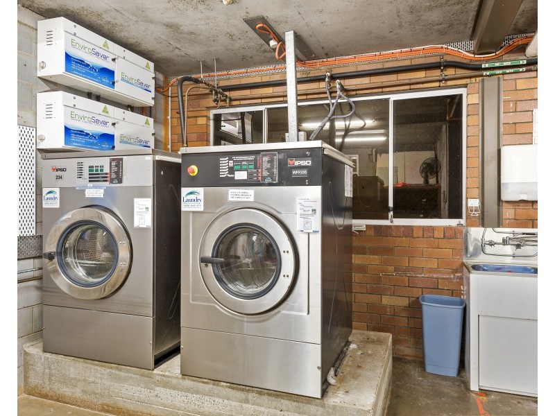 32 Tourist Road, East Toowoomba QLD 4350