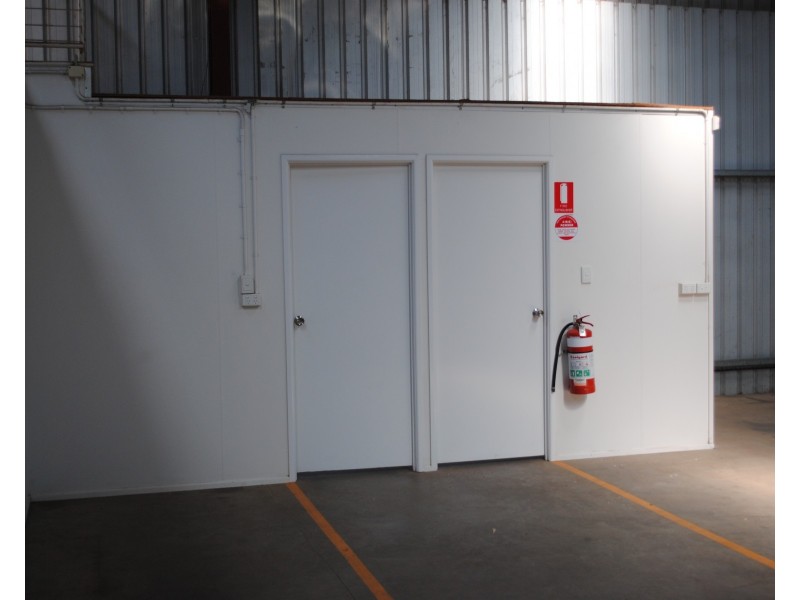 Shed 4, 388 Taylor Street, Wilsonton QLD 4350