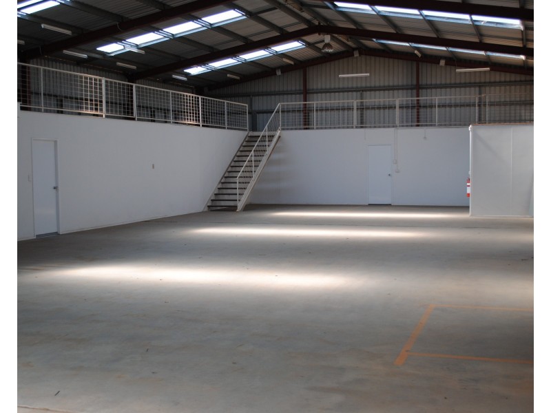 Shed 4, 388 Taylor Street, Wilsonton QLD 4350