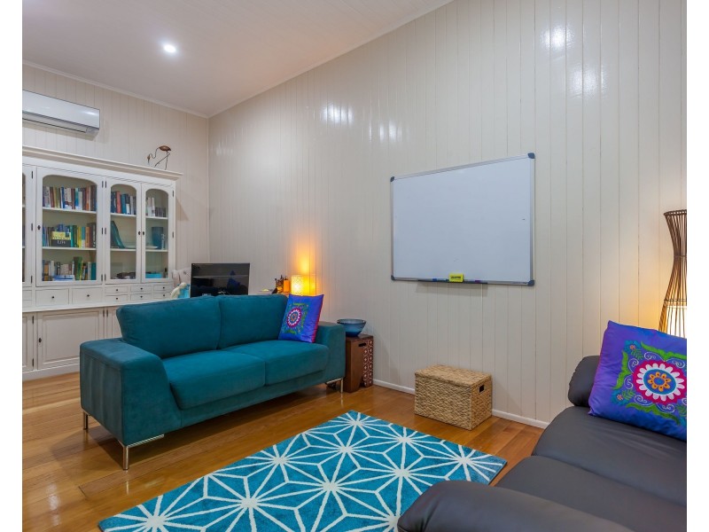 20 Herries Street, East Toowoomba QLD 4350