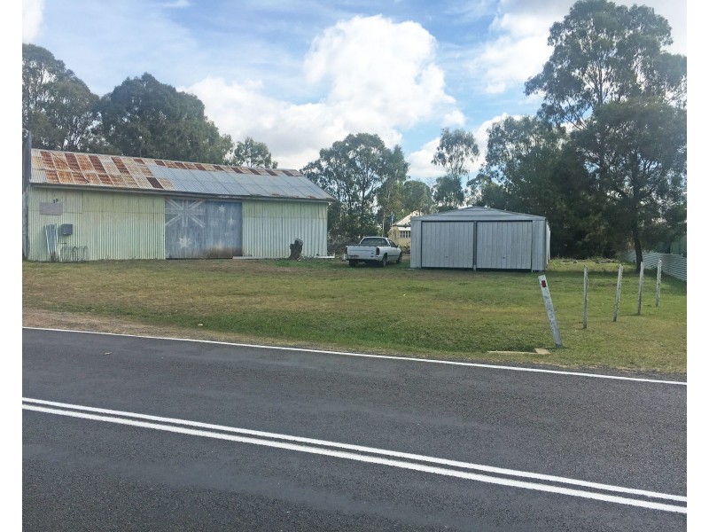 16 Main Street, Maidenwell QLD 4615