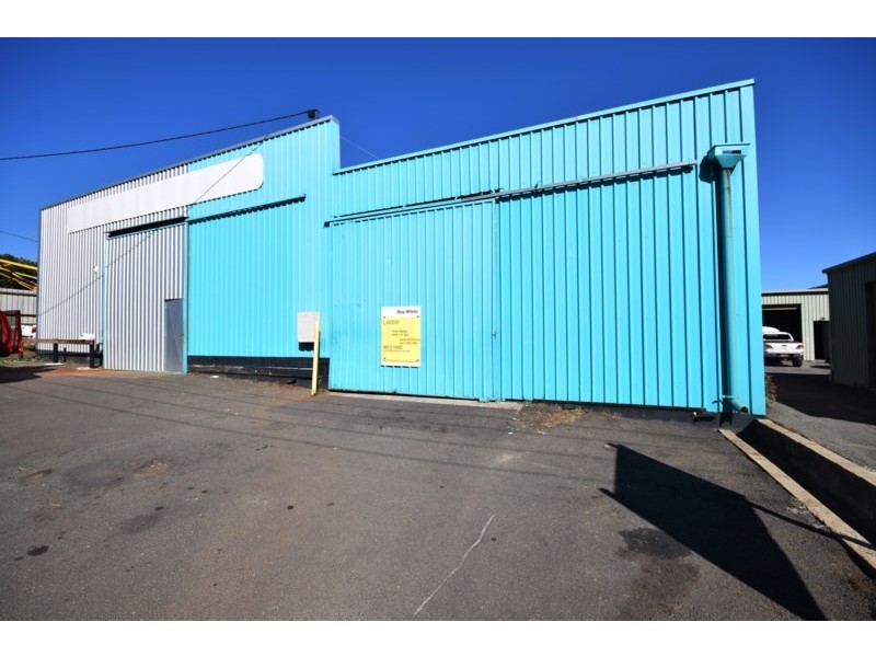 2 Avoca Street, South Toowoomba QLD 4350