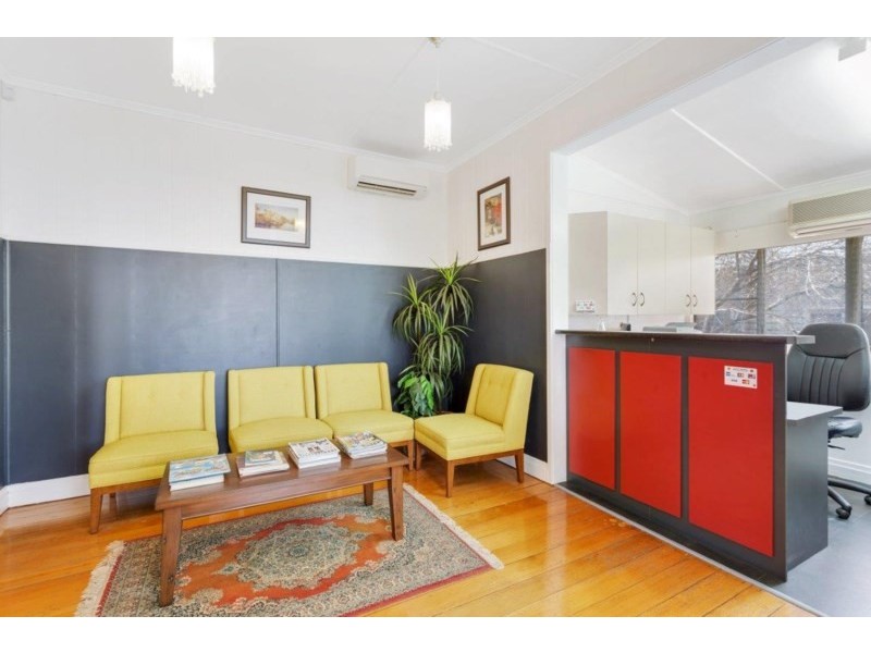 165 Russell Street, Newtown QLD 4350