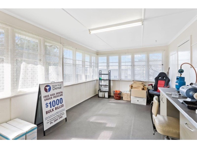 165 Russell Street, Newtown QLD 4350